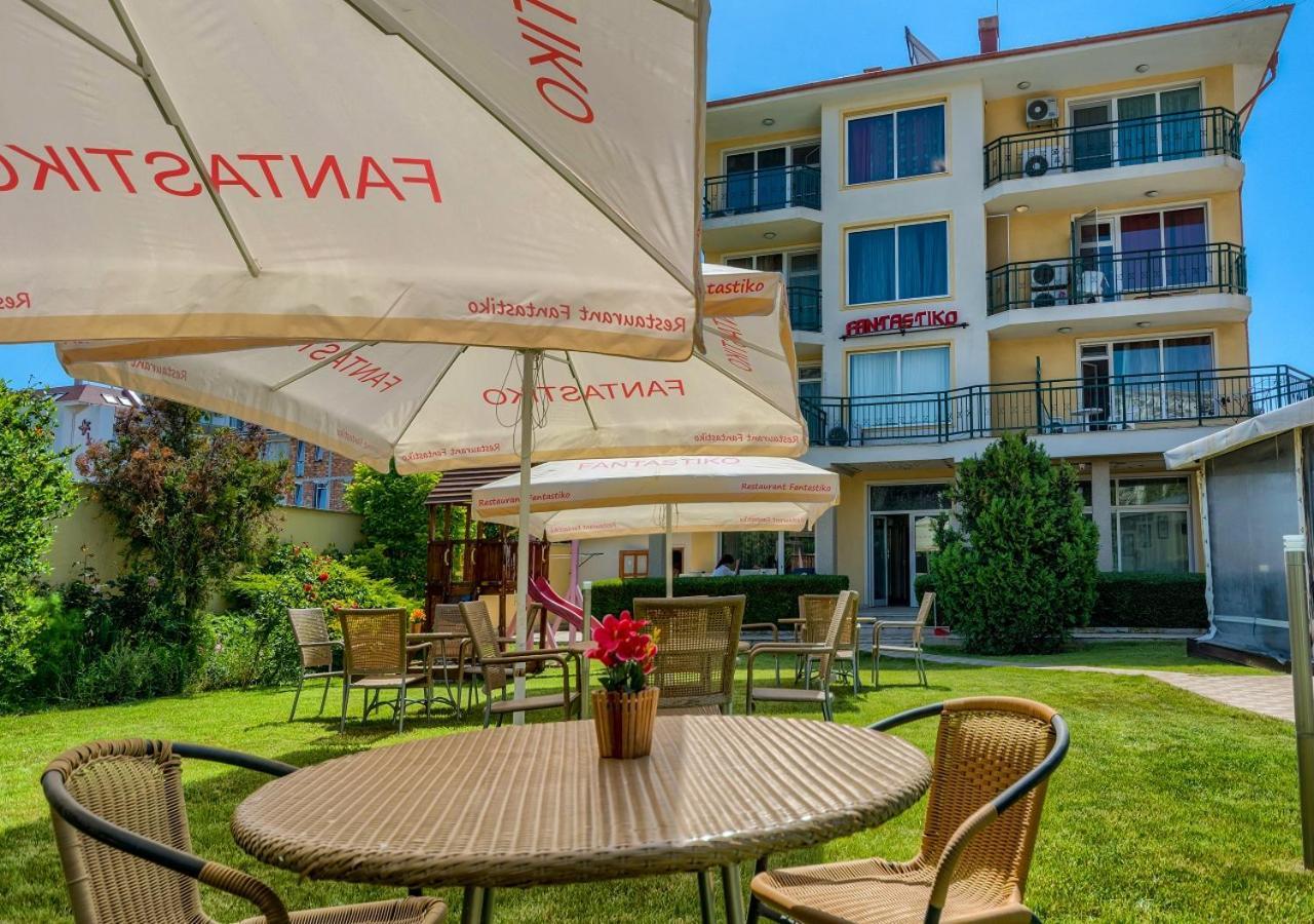 Hotel Fantastiko Ravda Rawda Exterior foto